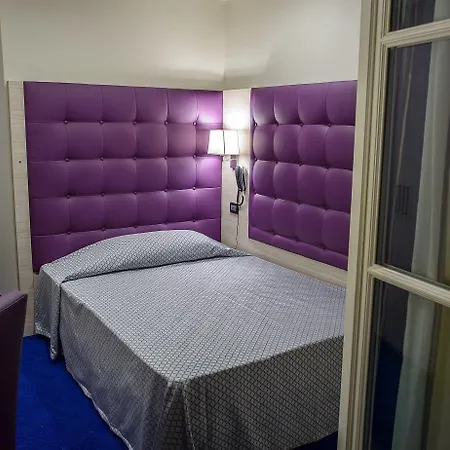 Hotell Porta Susa *