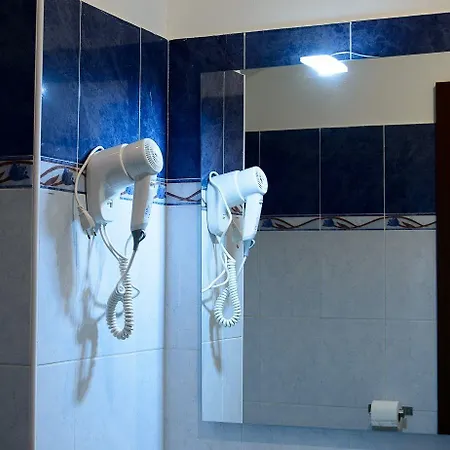 Porta Susa Hotell