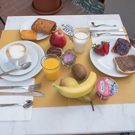 Hotell Porta Susa *