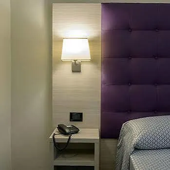 Hotell Porta Susa *