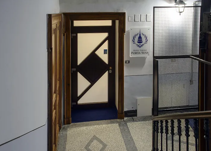 Hotell Porta Susa *